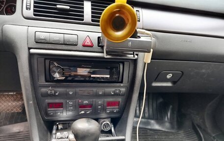 Audi A6, 2004 год, 850 000 рублей, 4 фотография