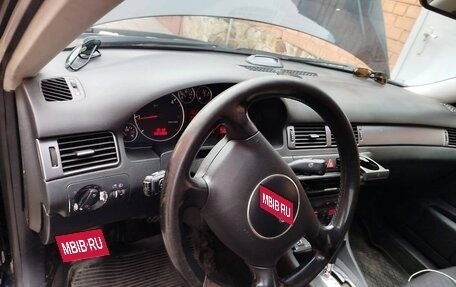 Audi A6, 2004 год, 850 000 рублей, 7 фотография