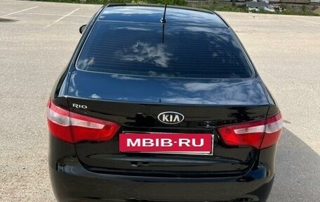 KIA Rio III рестайлинг, 2013 год, 950 000 рублей, 18 фотография
