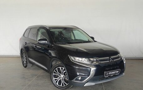 Mitsubishi Outlander III рестайлинг 3, 2018 год, 1 485 000 рублей, 3 фотография