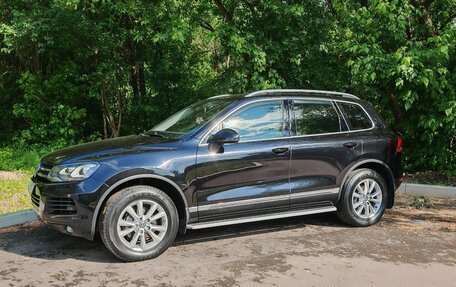 Volkswagen Touareg III, 2011 год, 1 800 000 рублей, 6 фотография