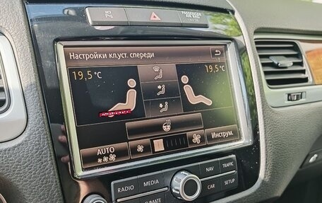 Volkswagen Touareg III, 2011 год, 1 800 000 рублей, 14 фотография
