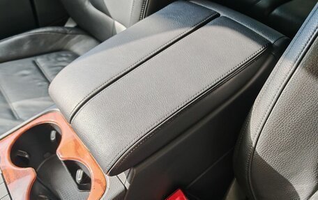 Volkswagen Touareg III, 2011 год, 1 800 000 рублей, 20 фотография