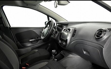 Renault Kaptur I рестайлинг, 2017 год, 1 300 000 рублей, 7 фотография