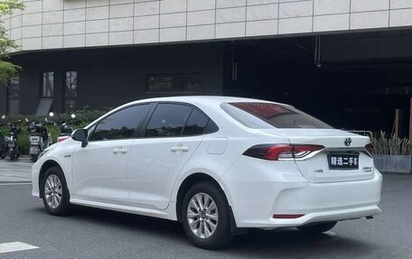Toyota Corolla, 2022 год, 1 900 100 рублей, 3 фотография
