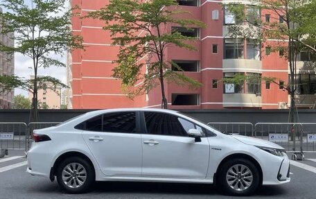 Toyota Corolla, 2022 год, 1 900 100 рублей, 5 фотография