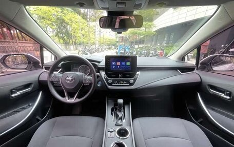 Toyota Corolla, 2022 год, 1 900 100 рублей, 9 фотография
