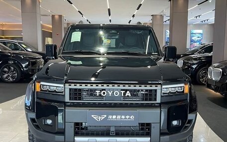 Toyota Land Cruiser Prado, 2025 год, 10 050 100 рублей, 2 фотография