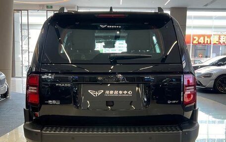 Toyota Land Cruiser Prado, 2025 год, 10 050 100 рублей, 6 фотография