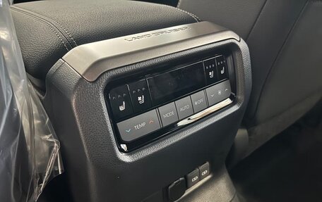 Toyota Land Cruiser Prado, 2025 год, 10 050 100 рублей, 22 фотография