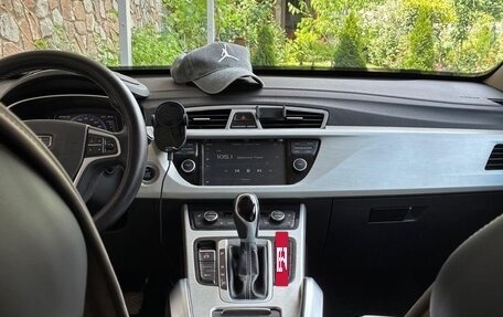 Geely Atlas I, 2020 год, 2 000 000 рублей, 11 фотография