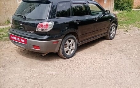 Mitsubishi Outlander III рестайлинг 3, 2003 год, 680 000 рублей, 8 фотография