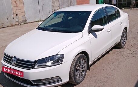 Volkswagen Passat B7, 2013 год, 1 220 000 рублей, 4 фотография