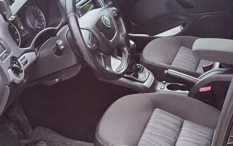 Skoda Octavia, 2011 год, 900 000 рублей, 28 фотография