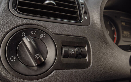 Volkswagen Polo VI (EU Market), 2015 год, 1 299 000 рублей, 11 фотография