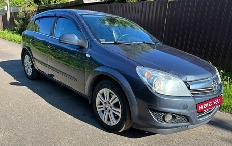 Opel Astra J, 2011 год, 375 000 рублей, 2 фотография