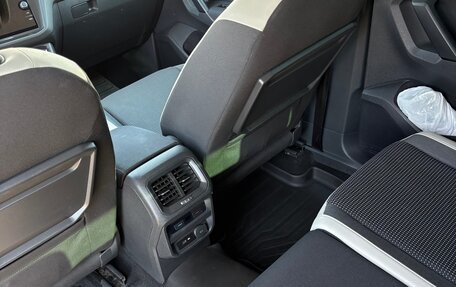 Volkswagen Tiguan II, 2019 год, 2 950 000 рублей, 7 фотография