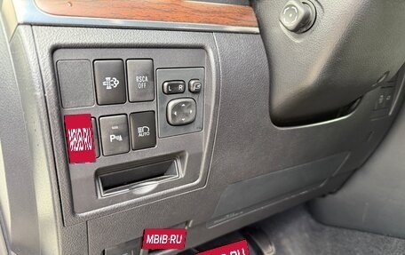Toyota Land Cruiser 200, 2016 год, 5 959 000 рублей, 14 фотография