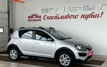 Renault Sandero II рестайлинг, 2017 год, 1 099 000 рублей, 1 фотография