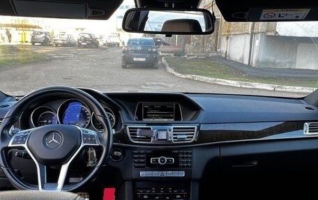 Mercedes-Benz E-Класс, 2014 год, 2 280 000 рублей, 15 фотография