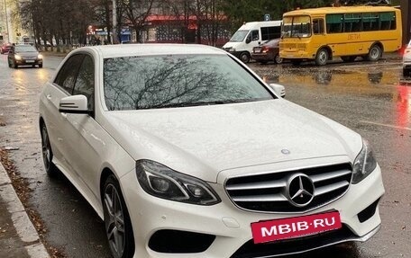 Mercedes-Benz E-Класс, 2014 год, 2 280 000 рублей, 14 фотография