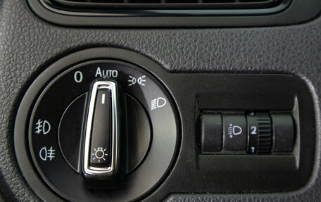 Volkswagen Polo VI (EU Market), 2013 год, 819 000 рублей, 21 фотография