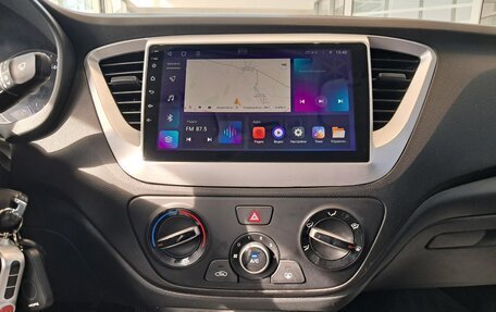 Hyundai Solaris II рестайлинг, 2017 год, 1 230 000 рублей, 19 фотография
