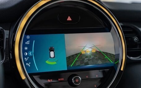 MINI Hatch, 2021 год, 3 000 000 рублей, 7 фотография