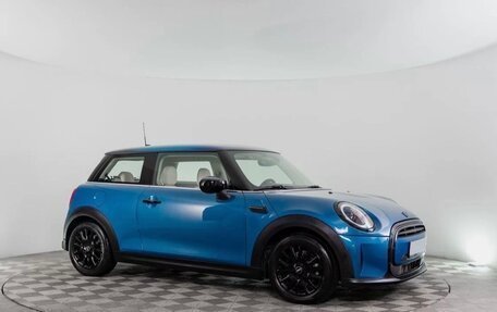 MINI Hatch, 2021 год, 3 000 000 рублей, 18 фотография