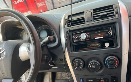 Toyota Corolla, 2012 год, 1 100 000 рублей, 18 фотография