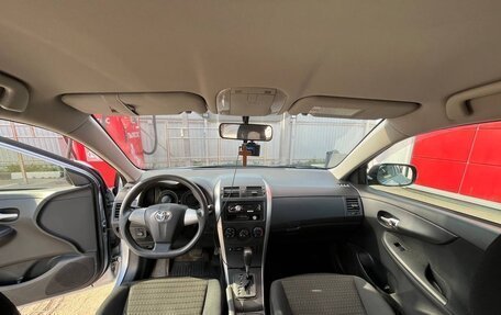 Toyota Corolla, 2012 год, 1 100 000 рублей, 24 фотография