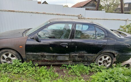 Nissan Primera II рестайлинг, 1998 год, 50 000 рублей, 2 фотография