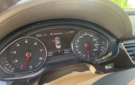 Audi A8, 2011 год, 1 650 000 рублей, 10 фотография
