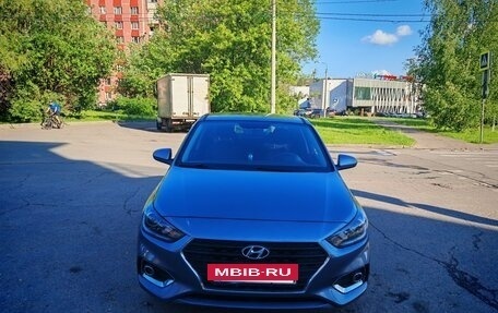 Hyundai Solaris II рестайлинг, 2017 год, 1 400 000 рублей, 2 фотография