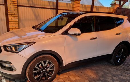 Hyundai Santa Fe III рестайлинг, 2017 год, 2 300 000 рублей, 14 фотография