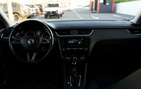 Skoda Octavia, 2018 год, 1 961 000 рублей, 10 фотография