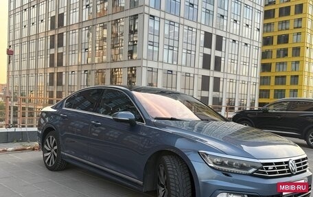 Volkswagen Passat B8 рестайлинг, 2016 год, 1 571 500 рублей, 11 фотография
