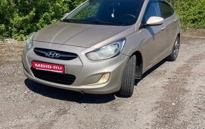 Hyundai Solaris II рестайлинг, 2011 год, 550 000 рублей, 1 фотография