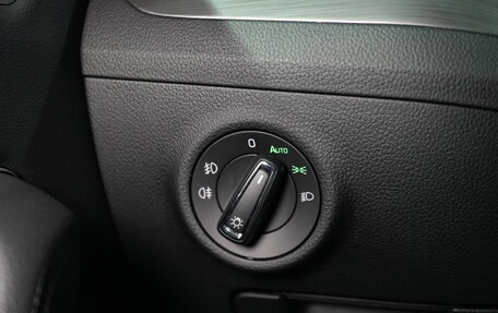 Skoda Superb III рестайлинг, 2020 год, 3 030 000 рублей, 19 фотография