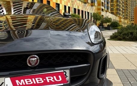 Jaguar F-Type I рестайлинг 2, 2017 год, 6 100 000 рублей, 7 фотография