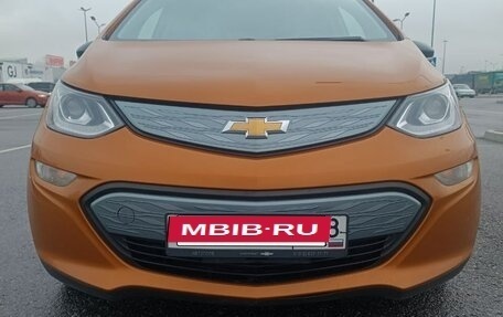 Chevrolet Bolt, 2017 год, 1 680 000 рублей, 15 фотография