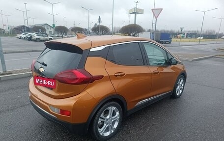 Chevrolet Bolt, 2017 год, 1 680 000 рублей, 16 фотография