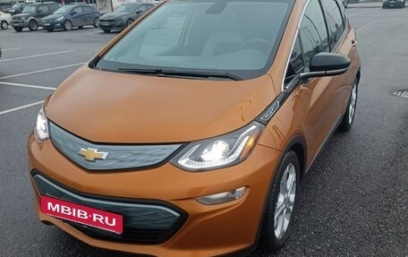 Chevrolet Bolt, 2017 год, 1 680 000 рублей, 19 фотография