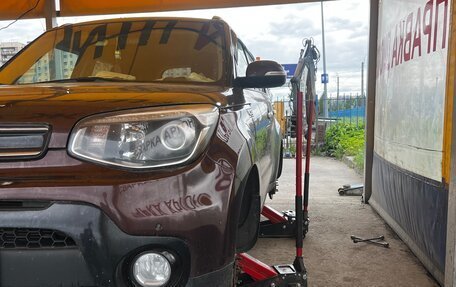 KIA Soul II рестайлинг, 2018 год, 1 300 000 рублей, 2 фотография