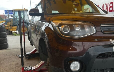 KIA Soul II рестайлинг, 2018 год, 1 300 000 рублей, 3 фотография