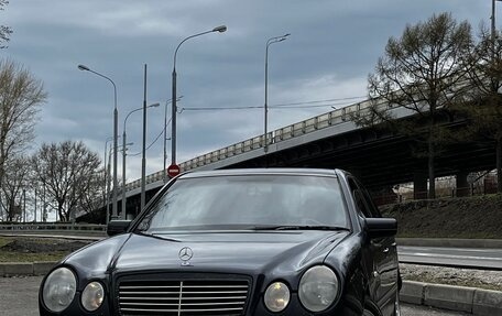 Mercedes-Benz E-Класс, 1996 год, 310 000 рублей, 9 фотография