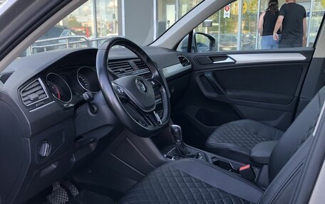 Volkswagen Tiguan II, 2018 год, 2 420 000 рублей, 9 фотография