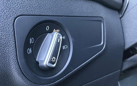 Volkswagen Tiguan II, 2018 год, 2 420 000 рублей, 14 фотография