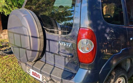 Chevrolet Niva I рестайлинг, 2017 год, 900 000 рублей, 3 фотография
