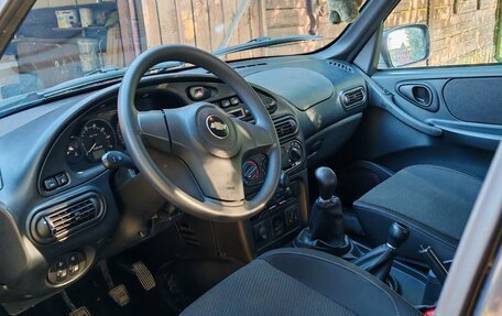 Chevrolet Niva I рестайлинг, 2017 год, 900 000 рублей, 6 фотография